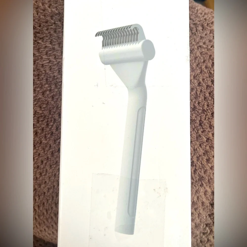 NIB Dog Comb